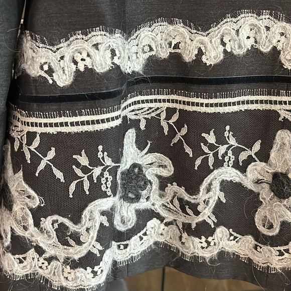 Zang Toi Blazer and Skirt Medium Wool/Charcoal Gray Blazer - Picture 11 of 16